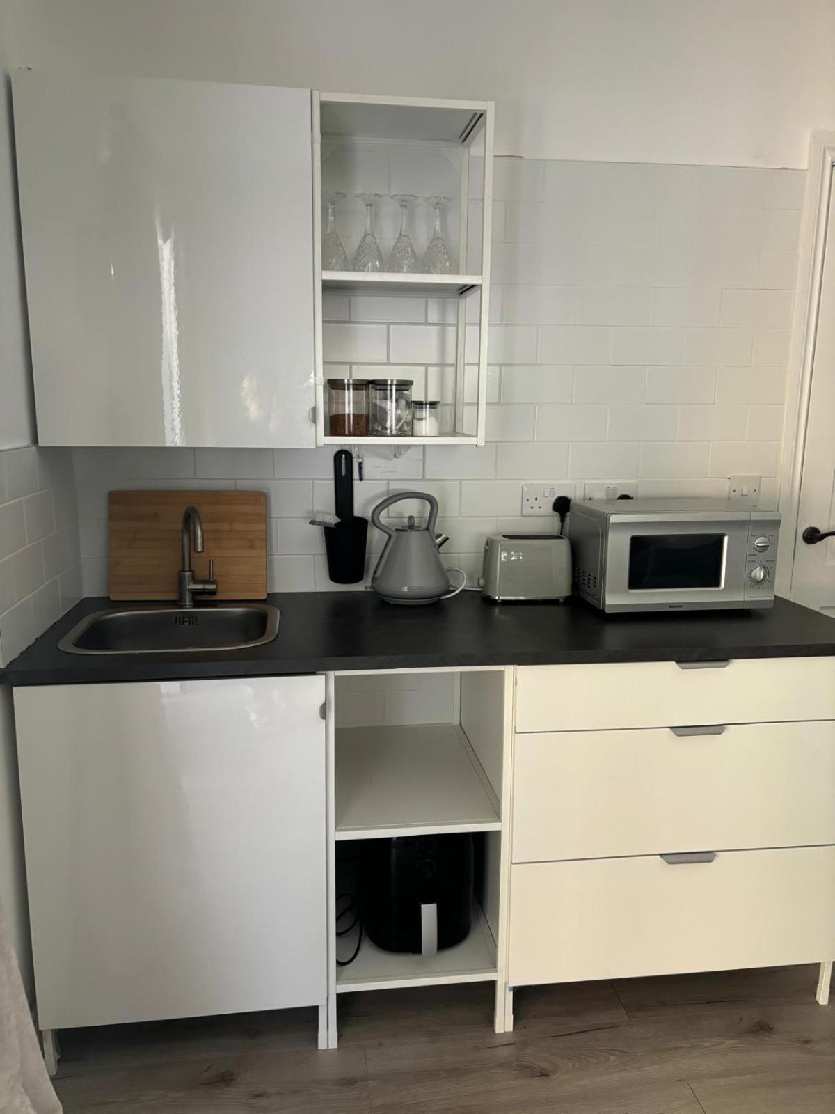 Basement Studio Apartment Ballina  Buitenkant foto